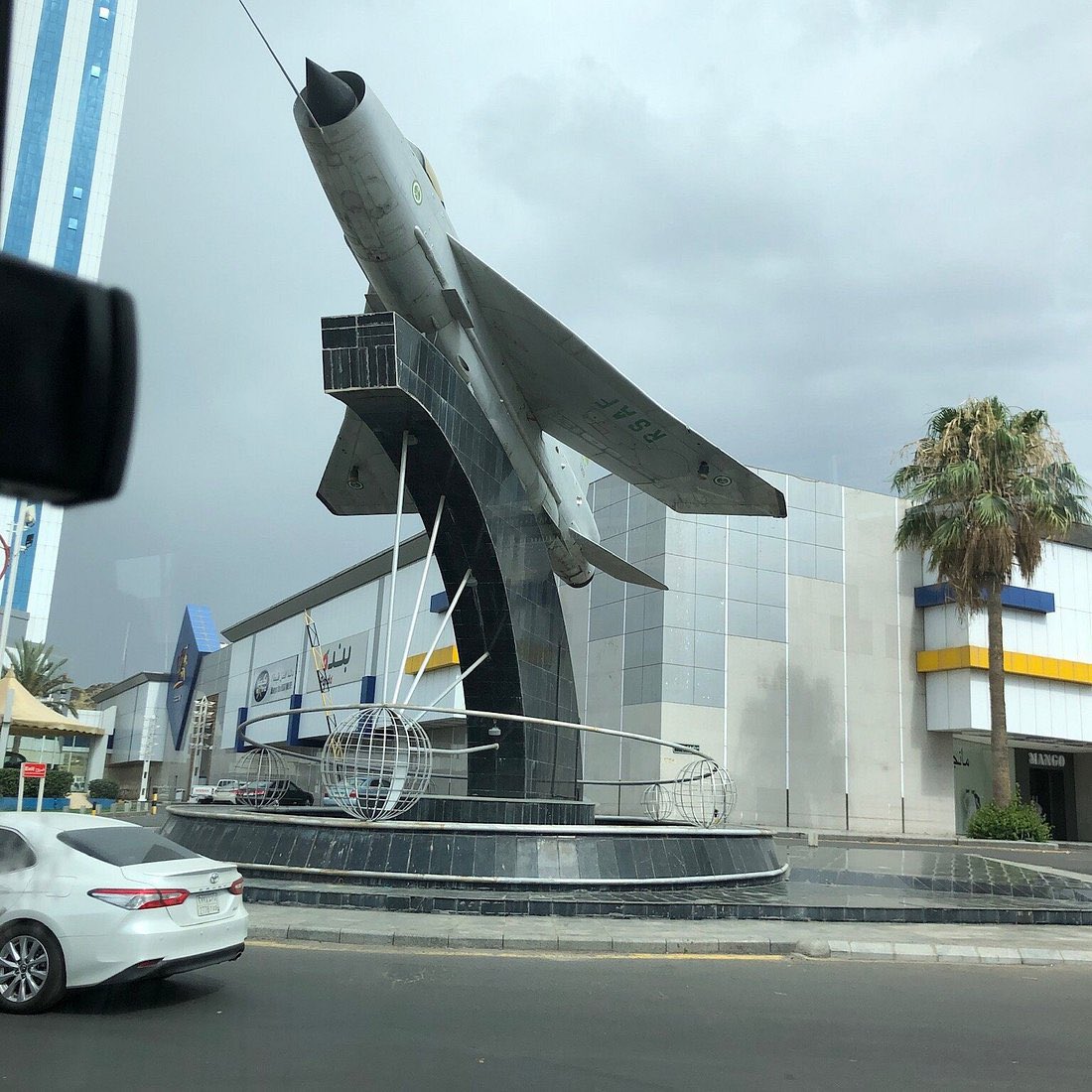 MABH𝕏 tweet media