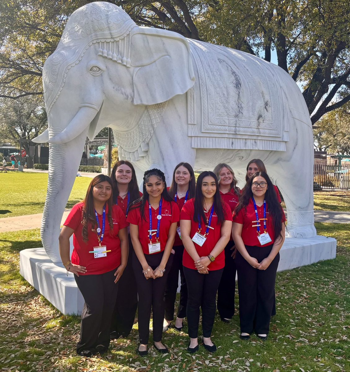 csisdcte's tweet photo. Ready, Set, Teach students from @ConsolHS &amp; @CSHighSchool participated in TAFE (Texas Association of Future Educators)  state competition!
🥇Gold:
Makayla Suehs (CSHS) - Teacher Created Materials
Paige Kneuer &amp; Jaycie Oehler (AMCHS) -Interactive Bulletin Board, National Qualifier https://t.co/CS48j6AODz
