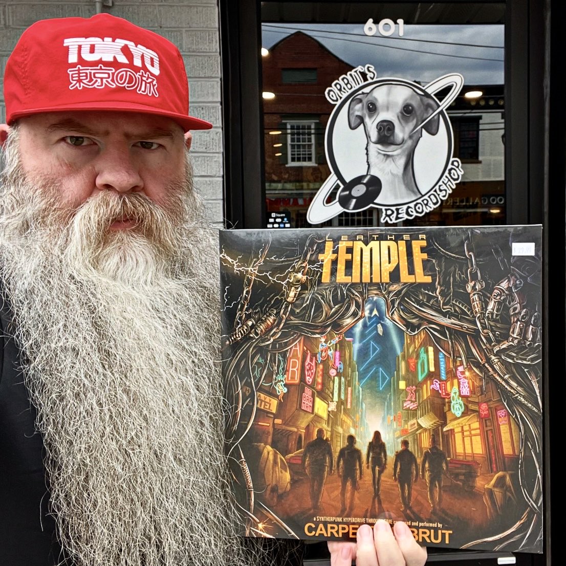 Orbit’s Record Shop tweet media