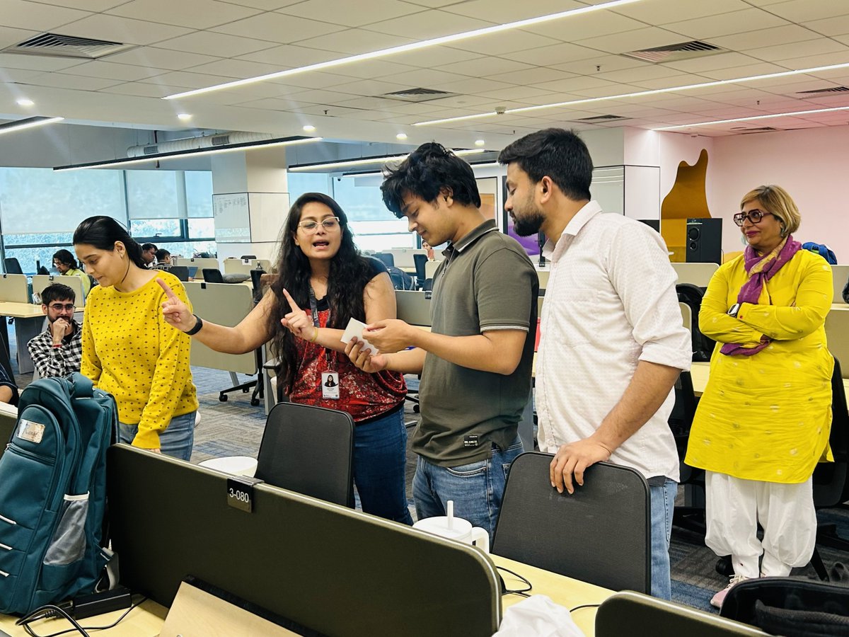 BinarySemantic's tweet photo. The real colour of Holi? Connection.
Festive chatter, playful competition, delicious bites, and gifts waiting to be unwrapped. Holi at Binary Semantics was filled with warmth, laughter, and moments that felt effortlessly shared.🎉
#happyholi #happyholi2026 #Holi #HoliCelebration https://t.co/9J0z3zAhmG