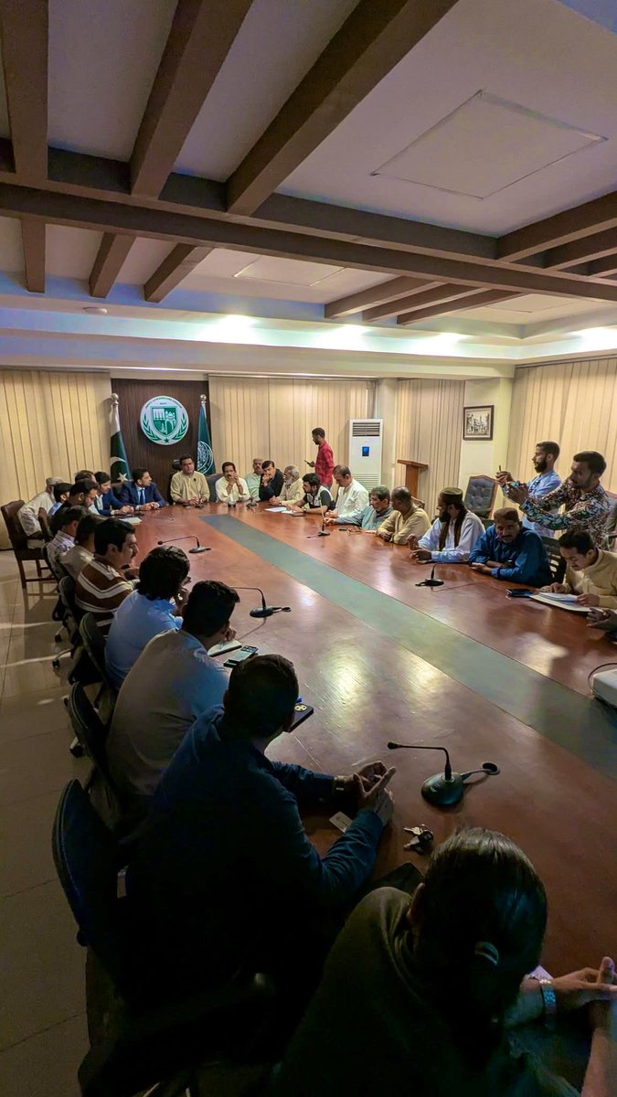 On directives of Hon’ Chairman Pakistan Peoples Party, Mr. Bilawal Bhutto Zardari a briefing on Lyari Transformation Project was convened with PPP District South organisation led by President Mr. <a href="/JawaidNagori/">Javaid Nagori</a>  &amp; GS Taimur Siyal at DC Office #lyari #LTP #Karachi #SindhGovernment