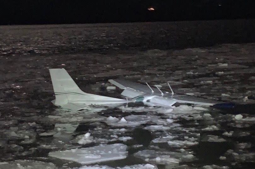 ClassicArtHub's tweet photo. In a heart-stopping moment captured on a freezing morning, a small Cessna plane executed an emergency landing in the icy Hudson River near New York. Both occupants escaped the sinking aircraft and swam through frigid waters to reach safety on shore, with no serious injuries reported. Rescue teams responded within minutes, praising the quick actions of the pilot and passengers. This remarkable survival story is being hailed as a testament to preparedness and rapid emergency coordination in challenging winter conditions across the Northeast.