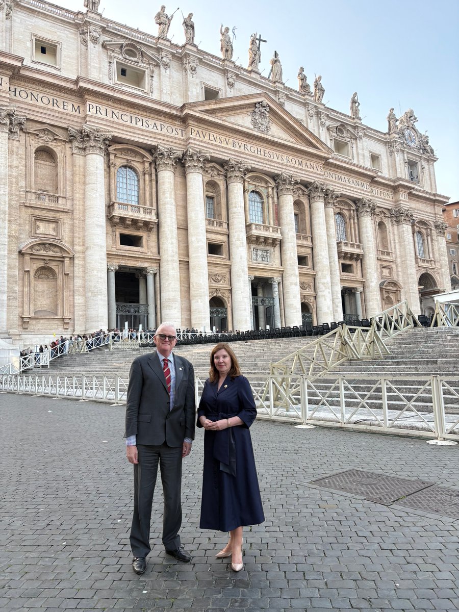 Dame Rachel de Souza tweet media