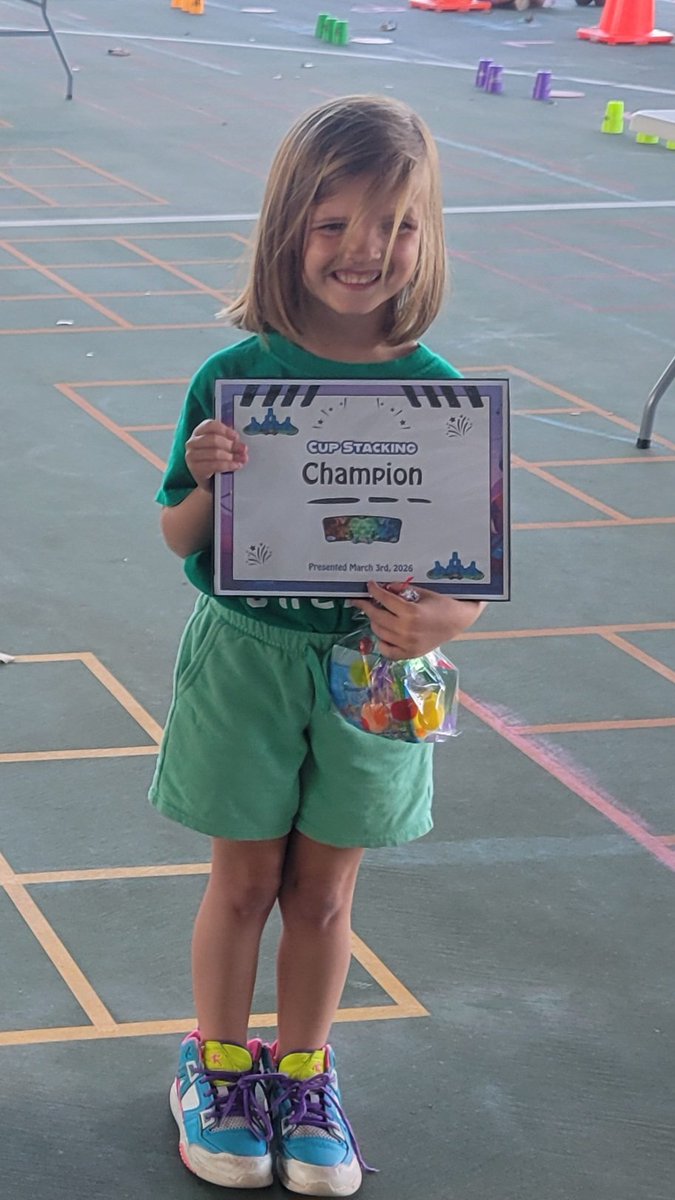 PE at Naples Park Elementary tweet media