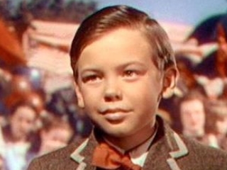 Disney_Wiki's tweet photo. Happy Birthday, to the late Bobby Driscoll
He potrayed Johnny in #SongOfTheSouth, Jeremiah Kincaid in #SoDearToMyHeart, Jim Hawkins in #TreasureIsland and appeared in #MelodyTime.
He also voiced Goofy Jr.
His last role for Disney, was voicing and modelling for #PeterPan. https://t.co/Jdlbdyya89