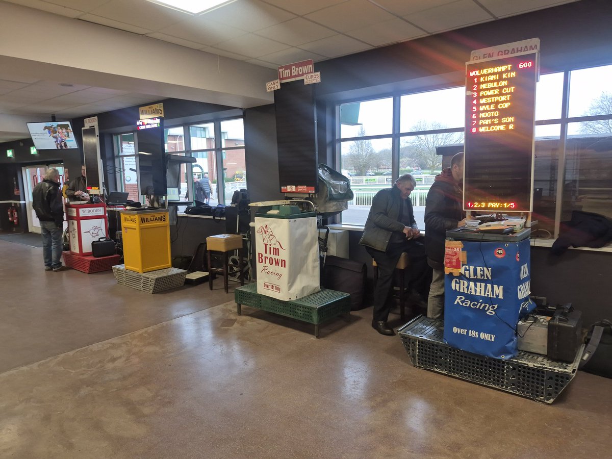 Tim Brown tweet media