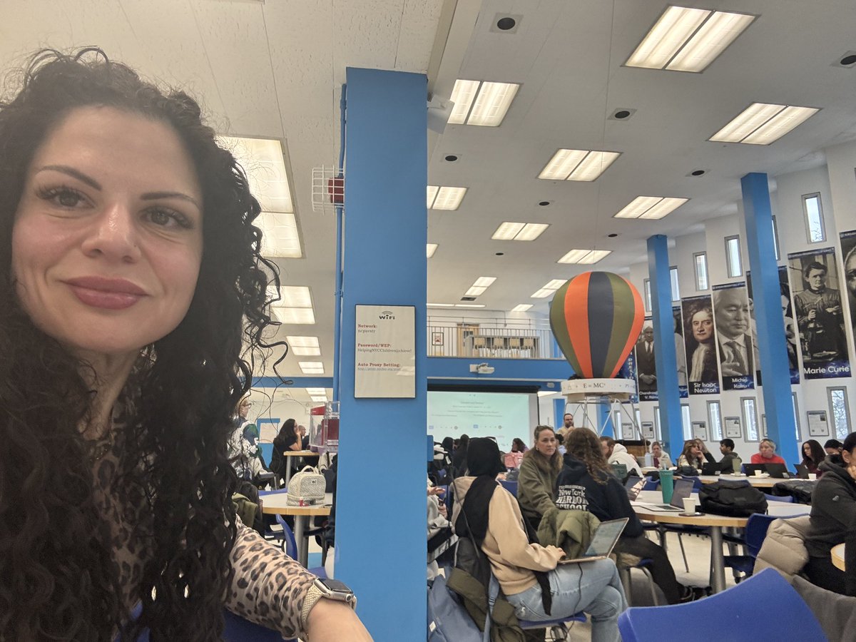 KFusaroPizzo's tweet photo. @CSD31SI The D31 Math Team - @GennadyLadnik presenting MLL scaffolds for #NYCSolves, supporting our D31 students and educators! @DocPalton @DOEChancellor https://t.co/K3jXGj36HE
