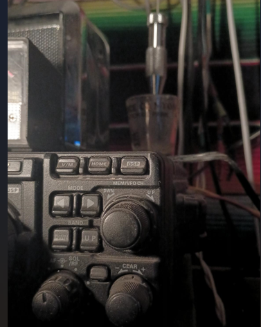 KuernoDeChivo's tweet photo. @lady_valor_07 Plumb line/plumb bob BUT I use that as a long range earthquake detector.
I have on suspended above my #HamRadios dangling into a shot glass. I live in Utah and when #California gets #earthquakes much above M5 I will hear it jingle and clank the shot glass. For P-wave quakealarm https://t.co/tJ91knTDuB