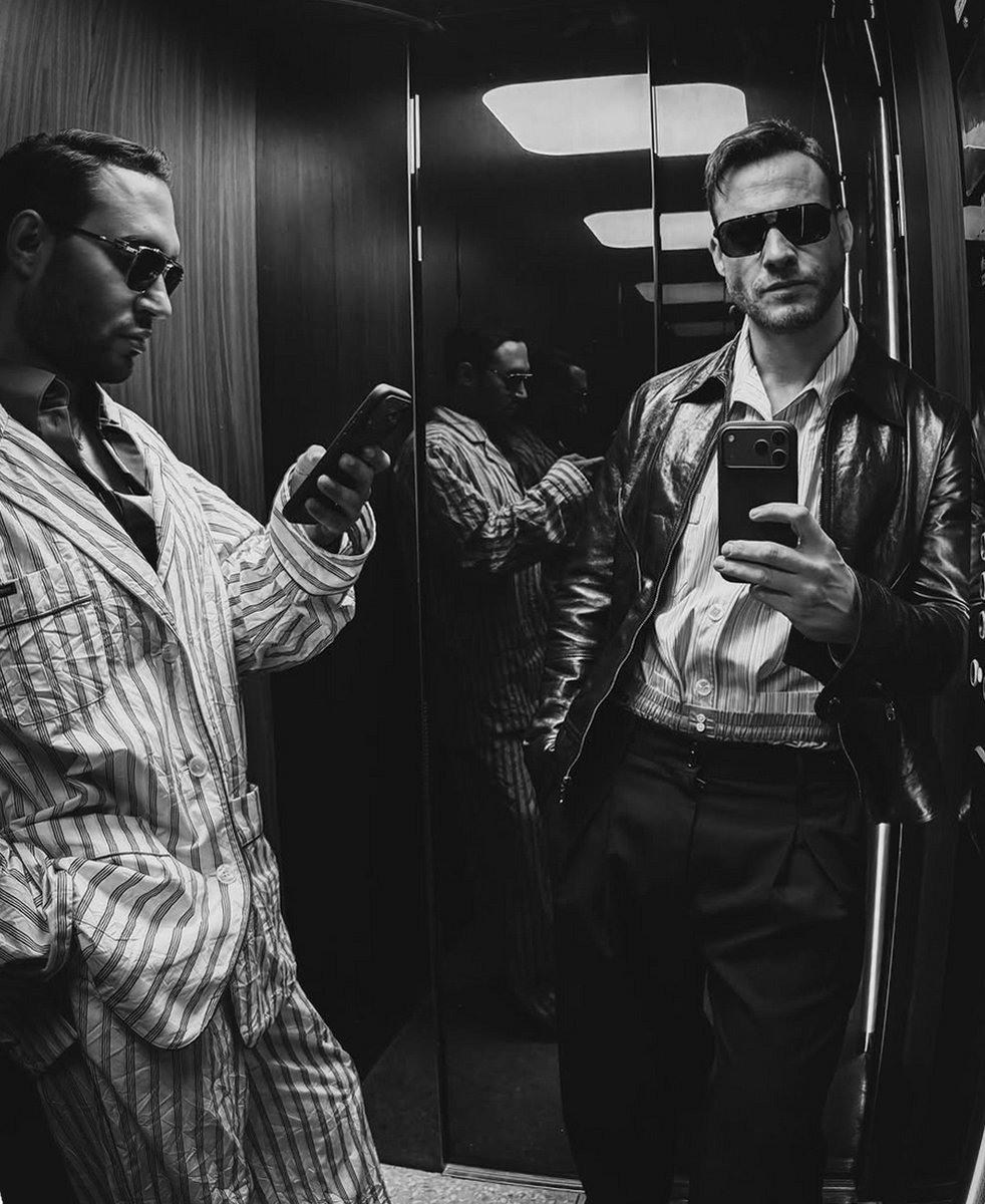 Fixed the lens distortion. Much better, right?
#KeremBürsinXDolceGabbana #InanKirdemir #KeremBursin #KeremBürsin