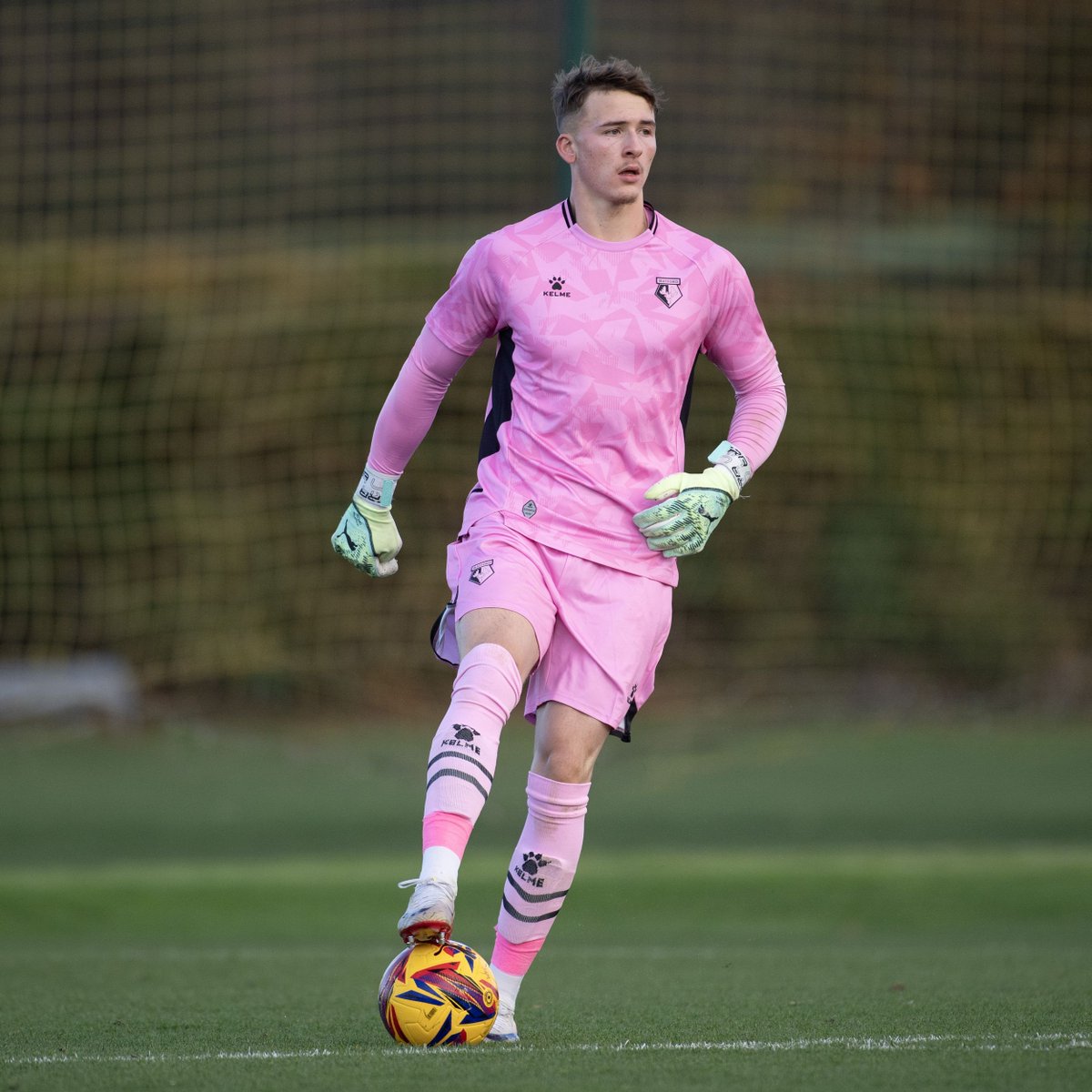 Slough Town FC tweet media