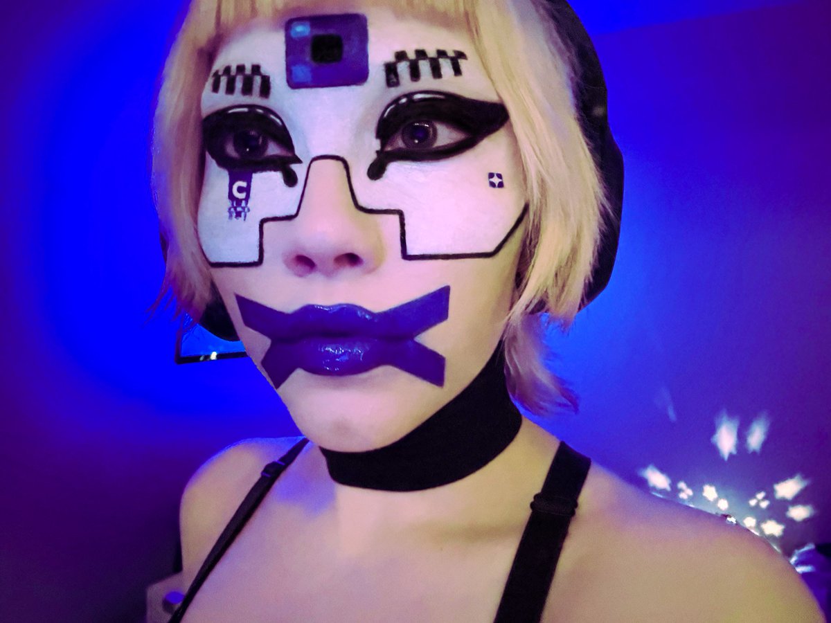 i dont have a white t shirt. #vandal #marathonthegame