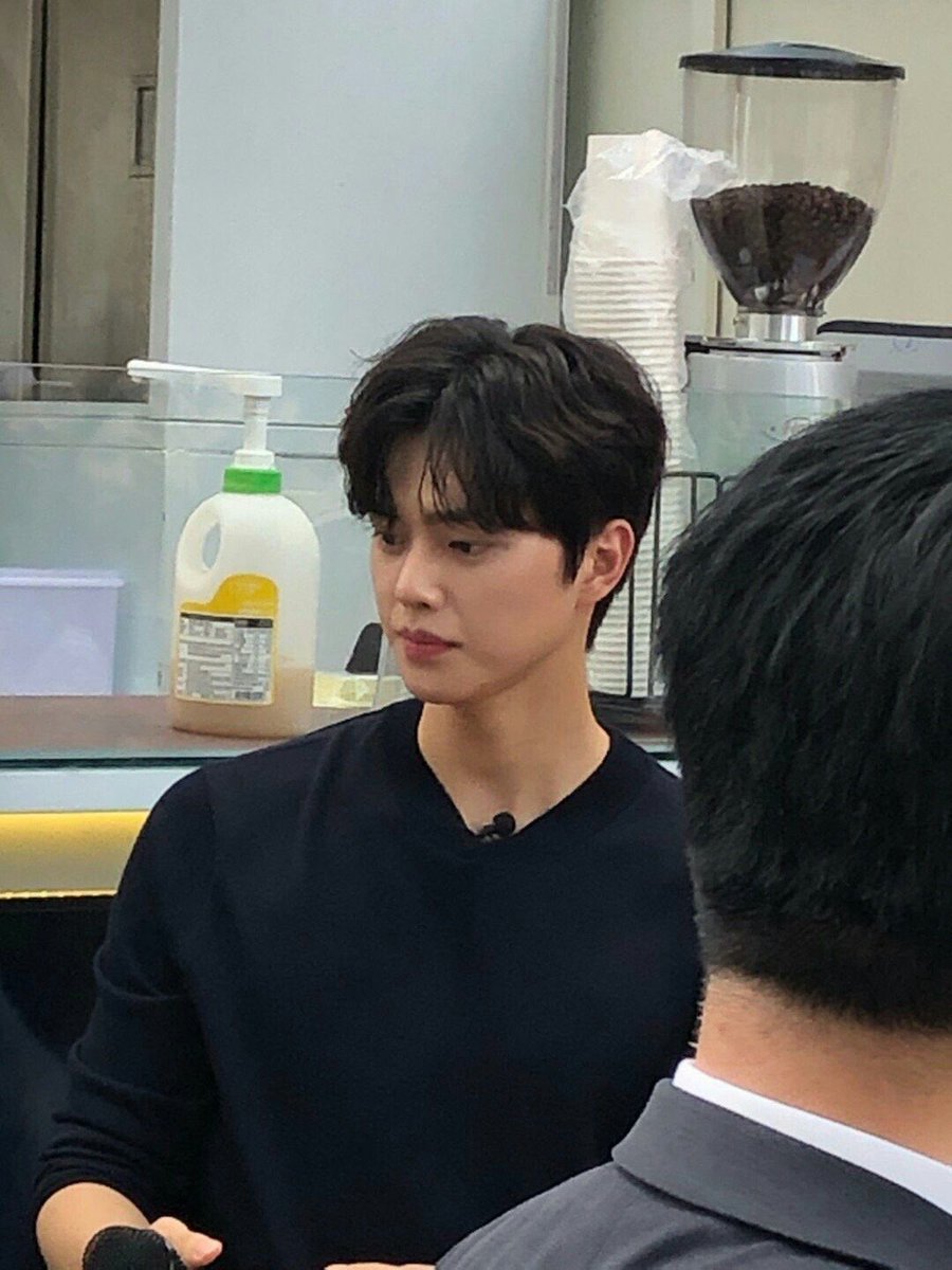 송강 얼굴 tweet media