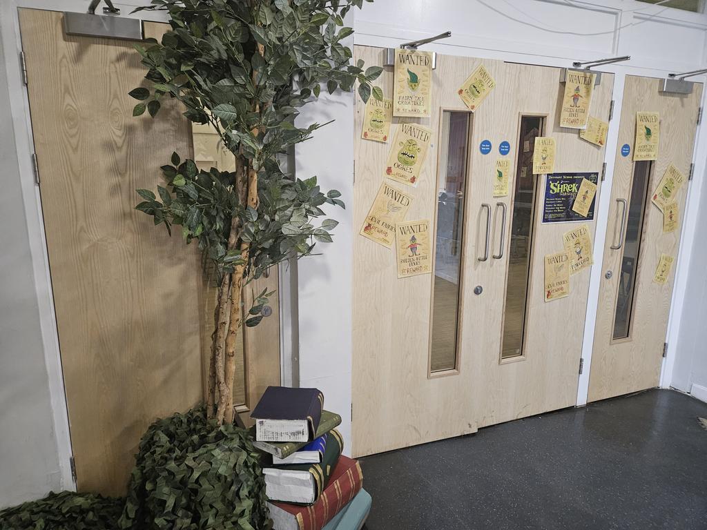 Davenant School tweet media