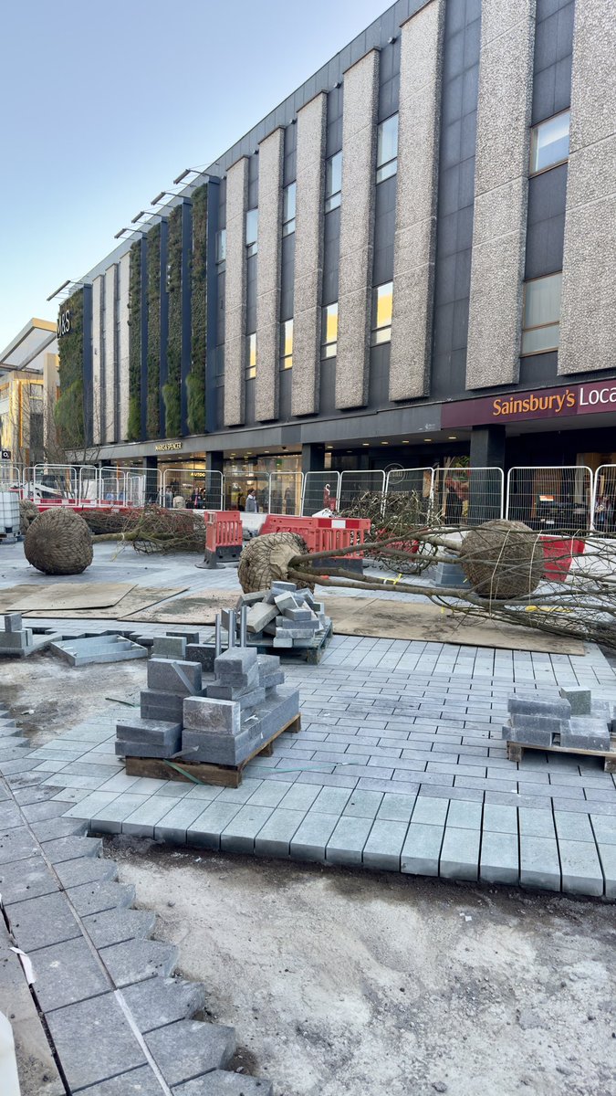 Paul ツ tweet media