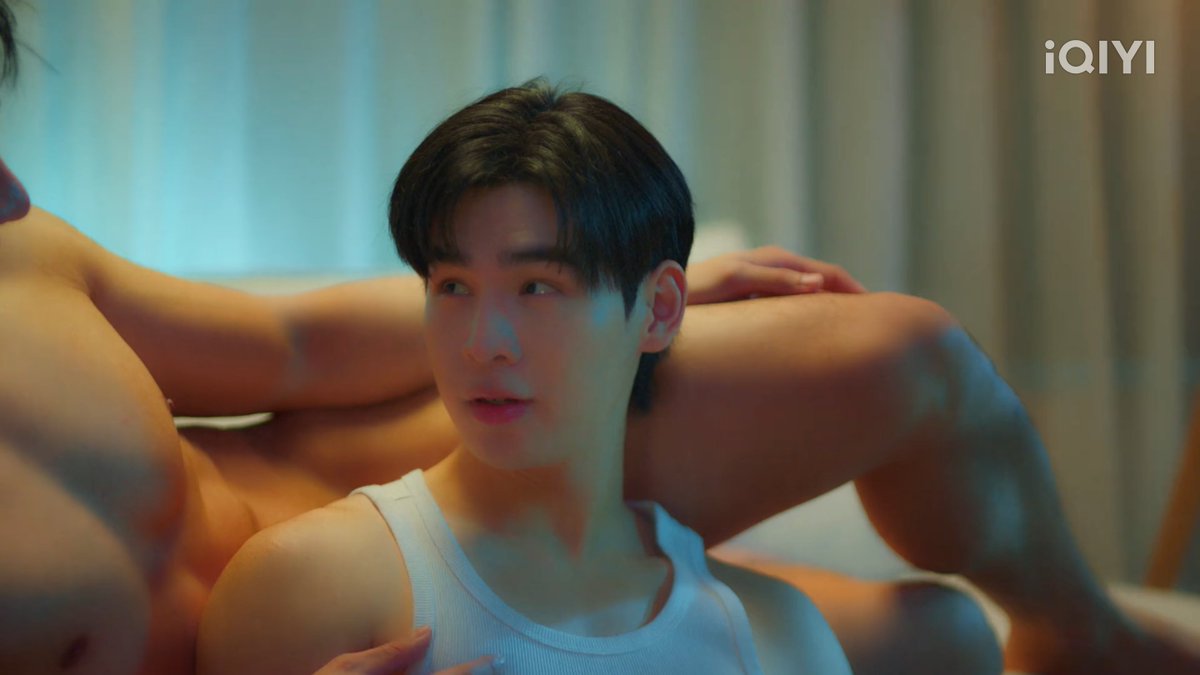 LiirBL's tweet photo. The scene that convinced me Sasom is actually the perfect man. There are no others, only Sasom.  Sasom all day, every day.  #PeachLoverEP7 https://t.co/IyY3GfTn0x