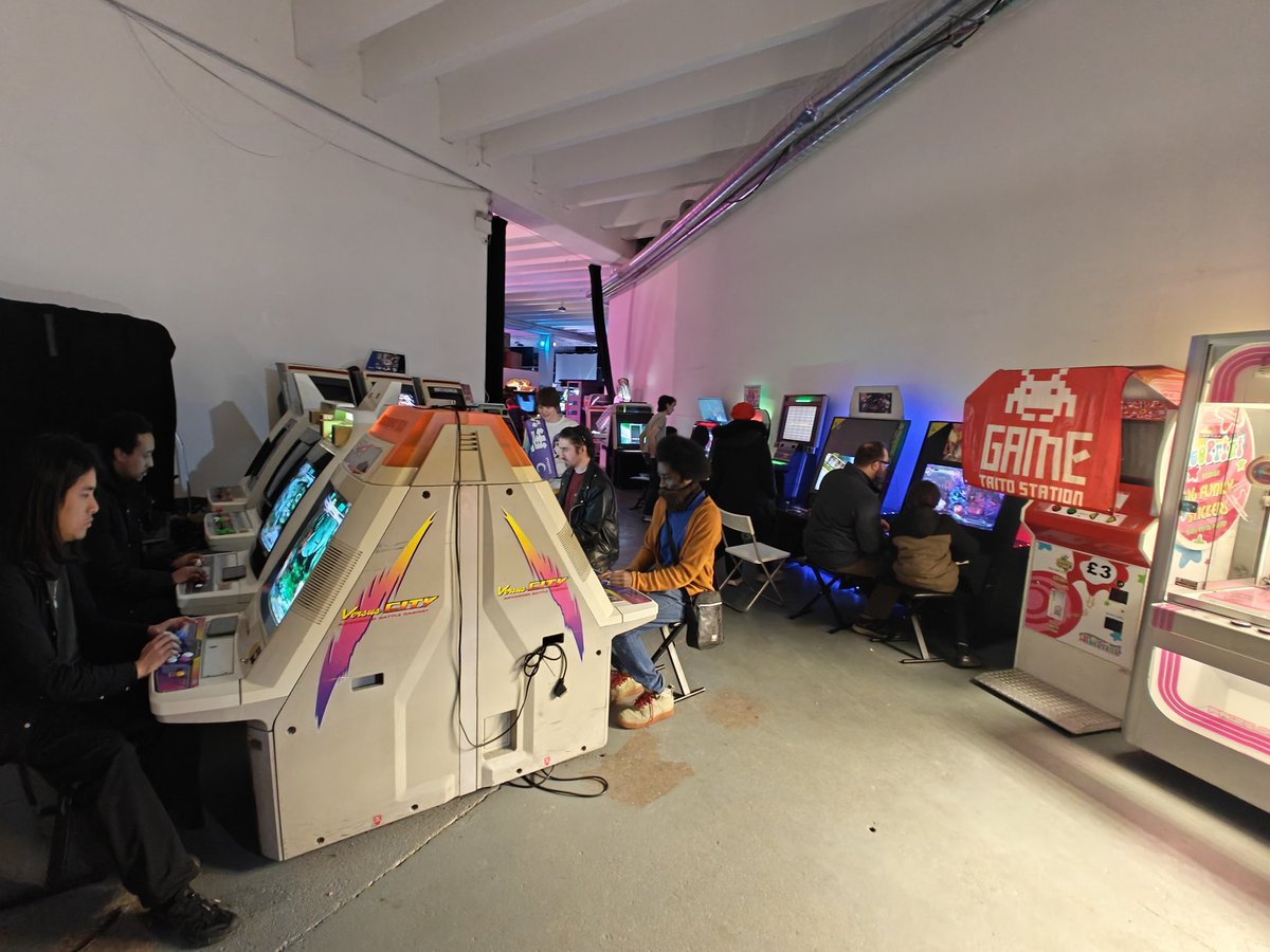 FreeplayC's tweet image. ▶️ From fighting game matchups, to lightning fast Taiko drumming and the DDR fundraisers, different communities all came together this weekend and made it special. 

🔥 2026 has just begun! 

#ArcadeLife #RhythmGames #TaikoNoTatsujin #DanceDanceRevolution #FreePlayCity