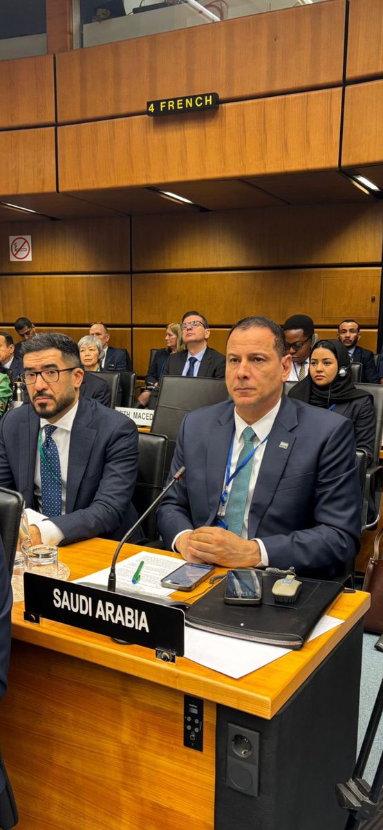 عن المملكة ونيابة عن الأشقاء دول مجلس التعاون لدول الخليج العربية والمملكة الأردنية الهاشمية والجمهورية العربية السورية، ألقى سعادة السفير والمندوب الدائم محافظ المملكة في مجلس محافظي الوكالة الدولية للطاقة الذرية/ عبدالله بن خالد طوله، كلمة خلال الإجتماع الإستثنائي لمجلس محافظي