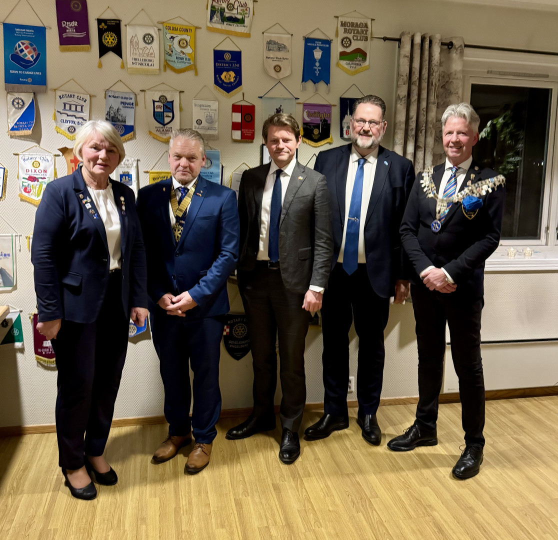 BERGENHUS ROTARY PEDOKRATI - HØYRE - PETER FRØLICH