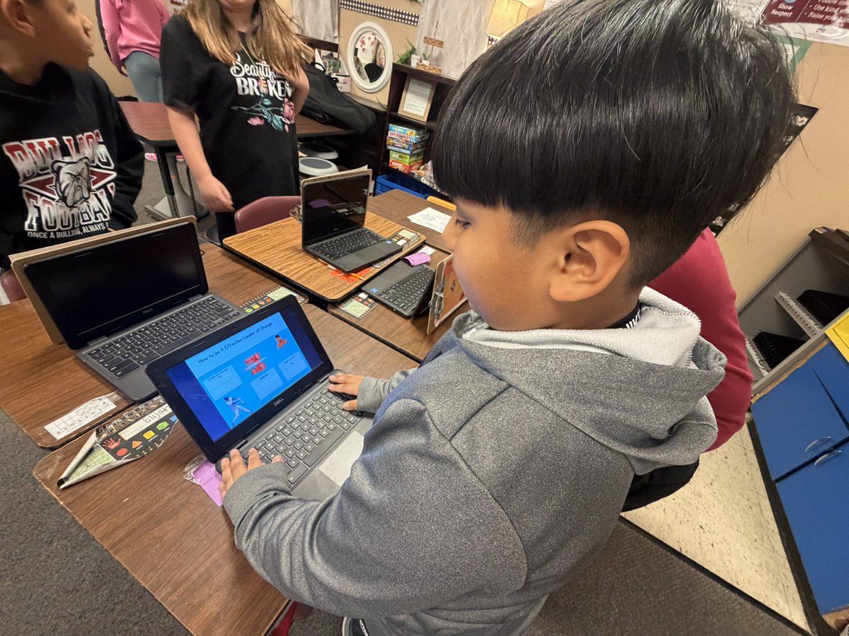 🍎Jenna Morrell🍏 tweet media