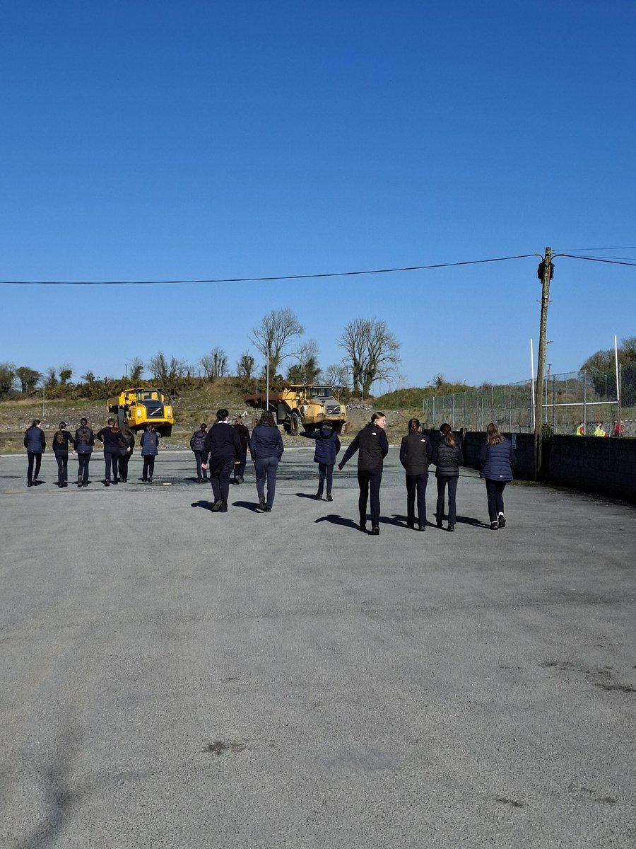 St Killian's College, New Inn tweet media