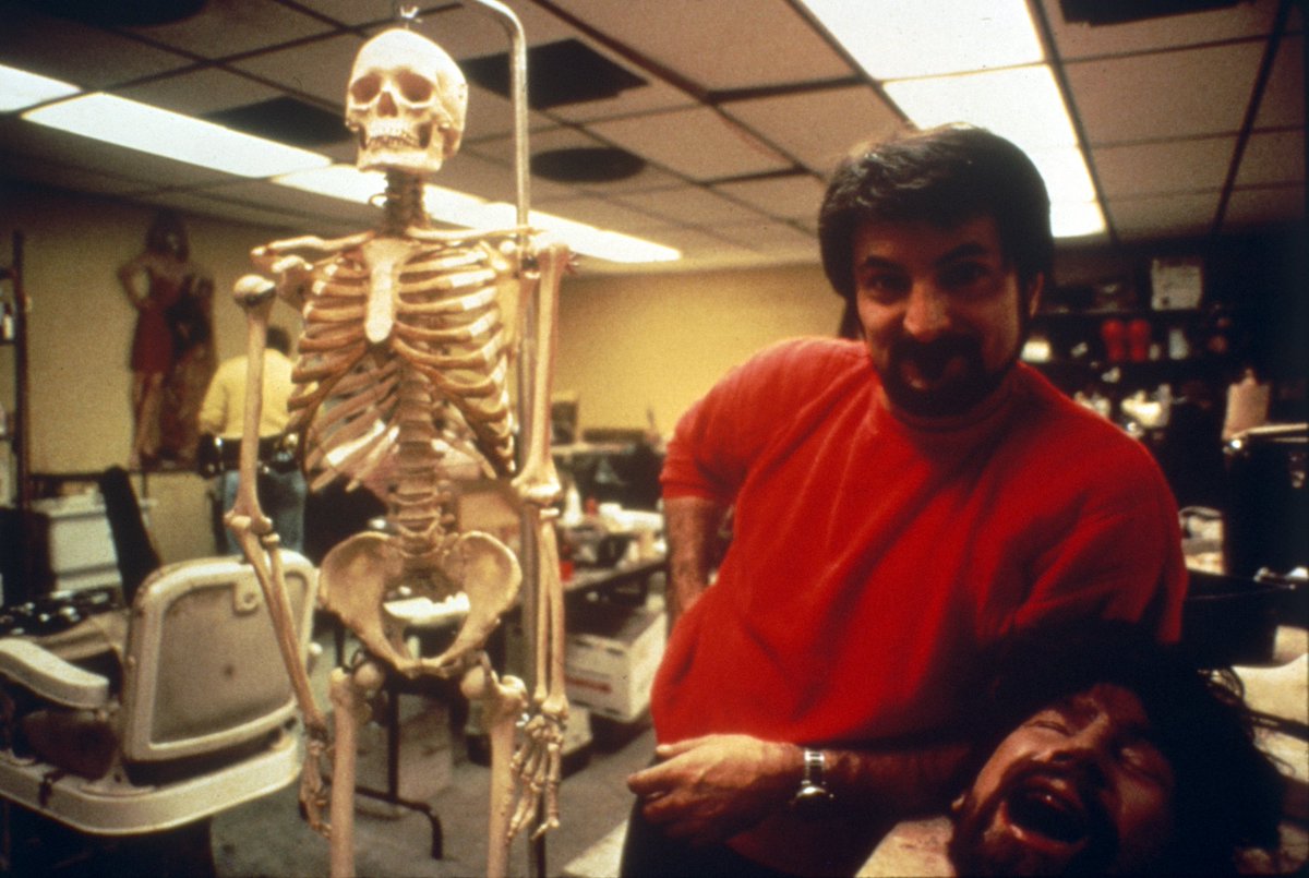 TomSpinaDesigns's tweet image. These head and severed arm props were originally created by the legendary @thetomsavini team for George A. Romero's #DayOfTheDead. Savini fans can now get a bronze-style mini bust of the FX artist himself over at RegalRobot.com.

#TomSpinaDesigns #Horror #TomSavini