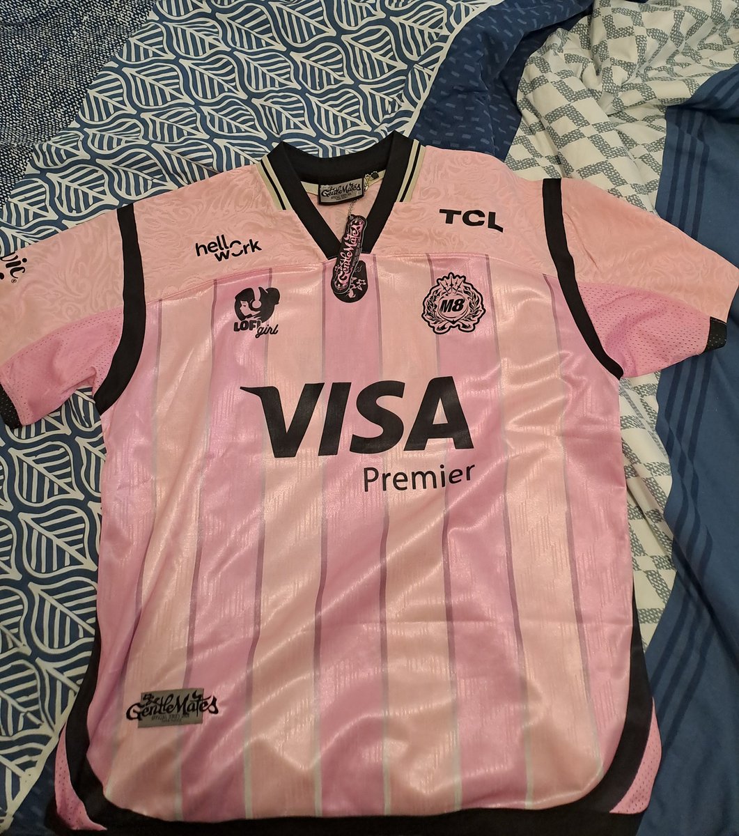 M8 Arnox tweet media