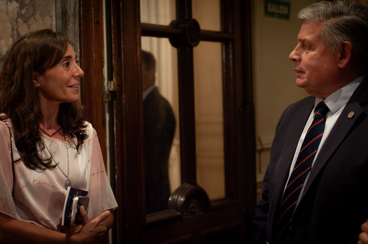 Bárbara Andreussi tweet media