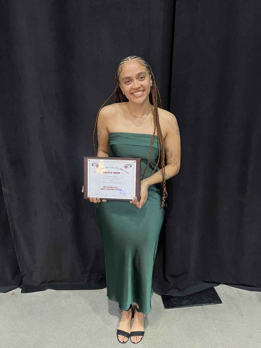 Berry Women's Basketball tweet media