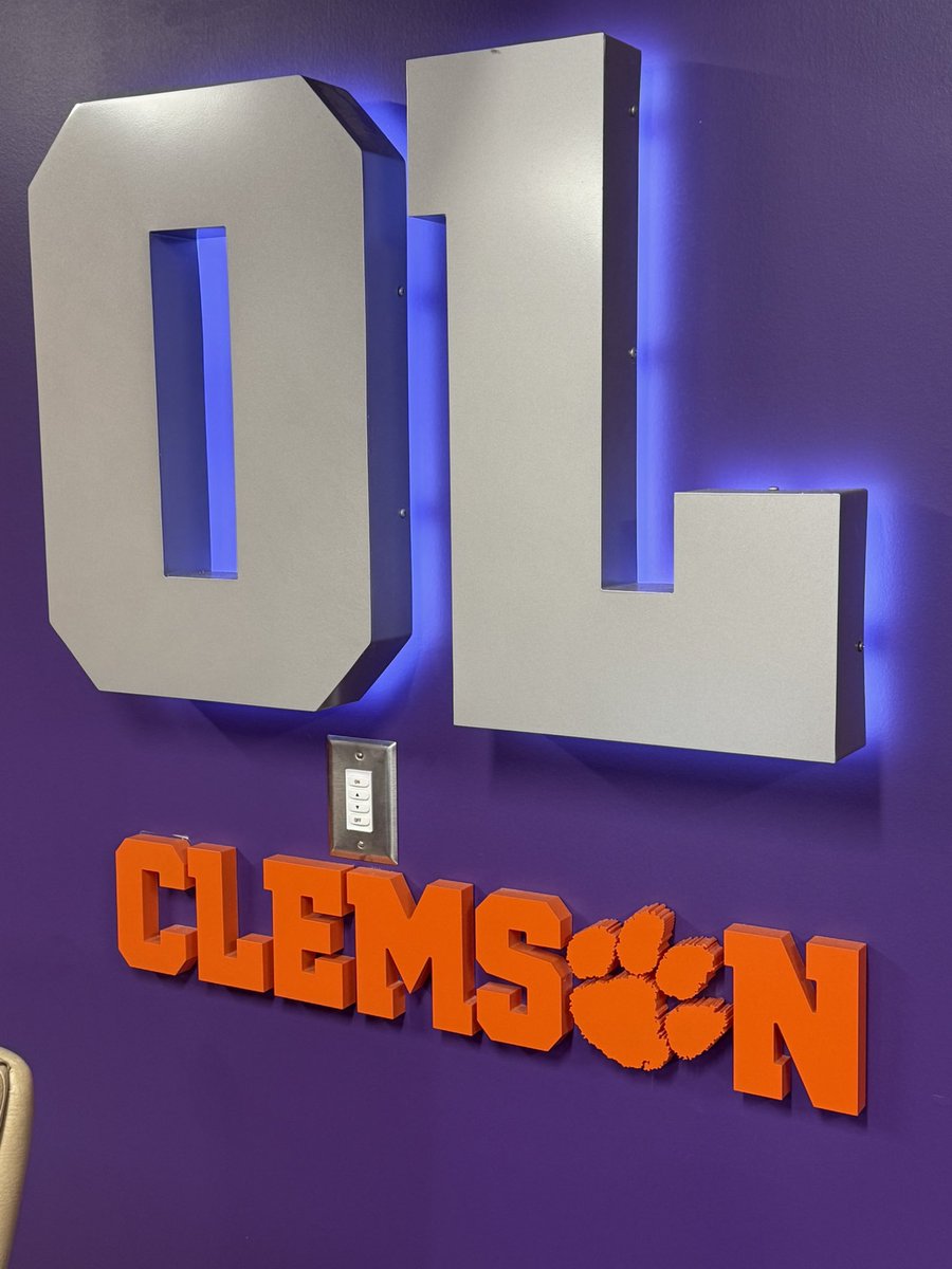 Roebuck Moving Company tweet media