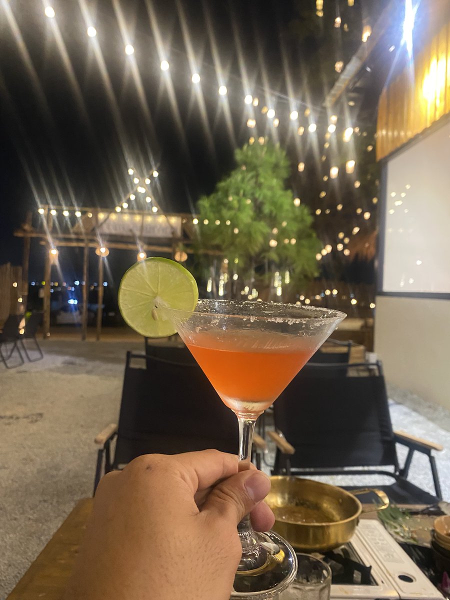 notesex2020 tweet media