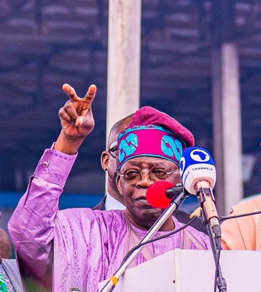 your boy Armani 🫂 tweet media