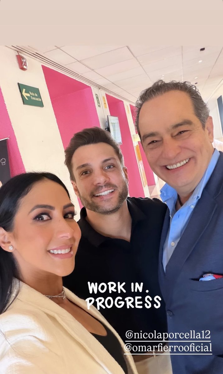 Qué se estará preparando?

Nicola, el Tío Omar y Cynthia juntos trabajando

#NicolaPorcella