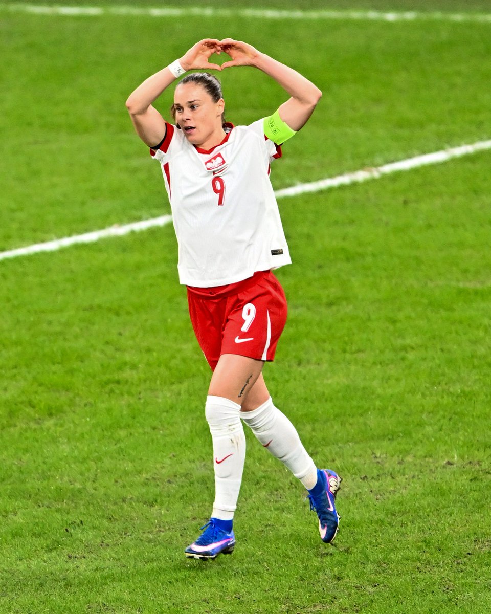 🇵🇱🫶

#WWCQ || <a href="/laczynaskobieca/">Łączy nas piłka kobieca</a>