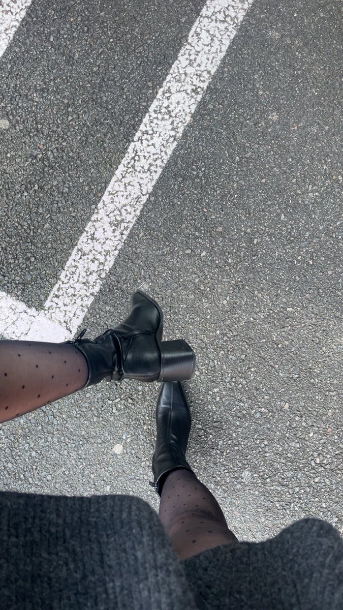 𝓜 ✨ tweet media