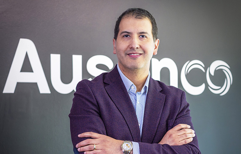 Portal_Minero's tweet photo. Marcelo Henríquez es nombrado Vicepresidente de Minerales y Metales para Ausenco Chile 

https://t.co/VRNNH5aIHH https://t.co/w8z0cWBcZs