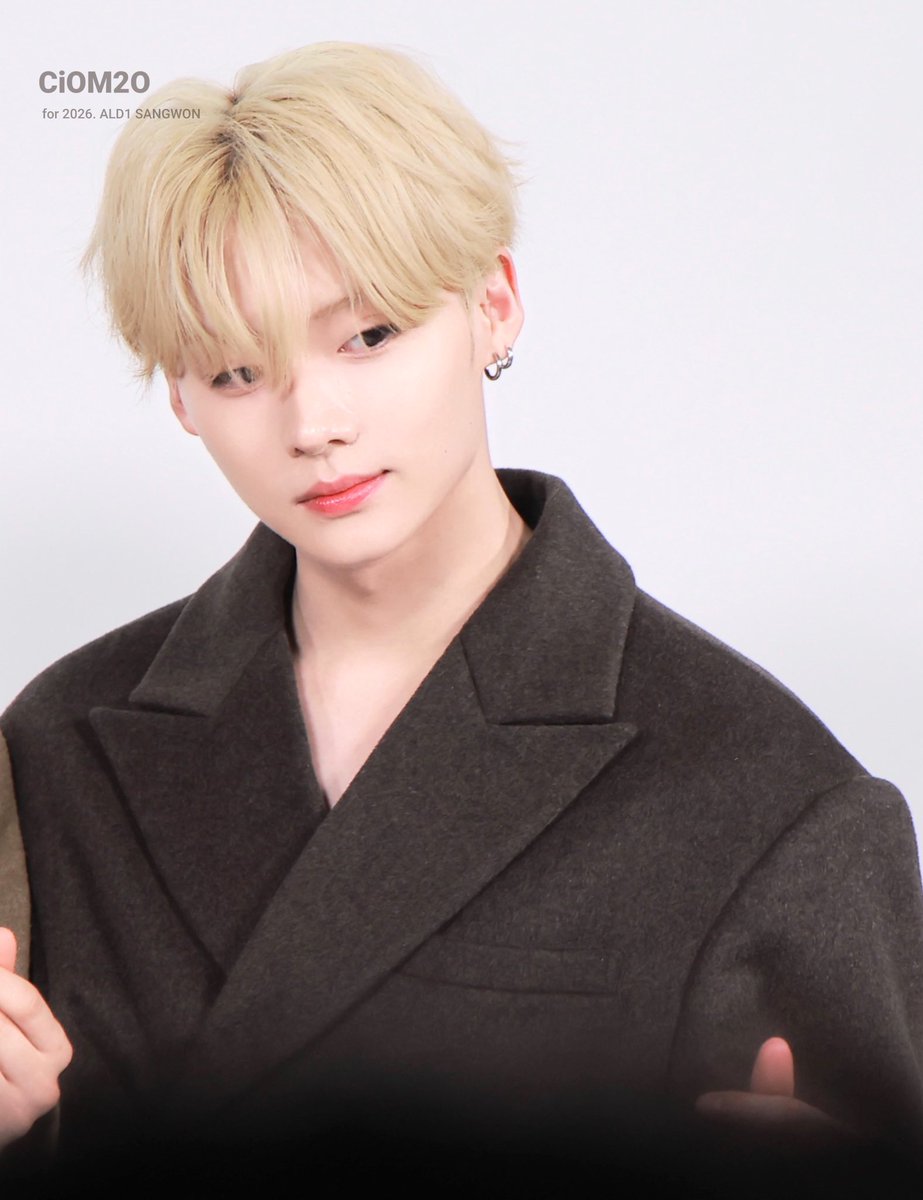코모 tweet media