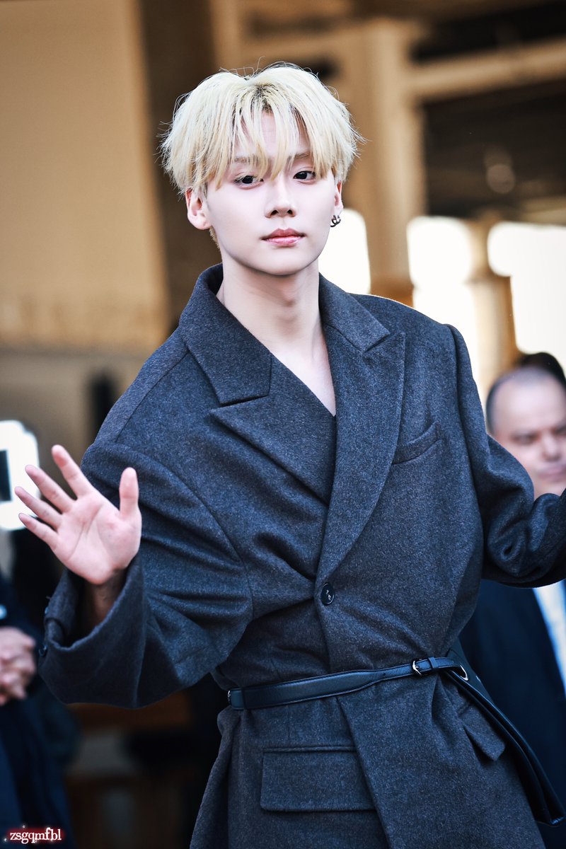 zsgqmfbl tweet media