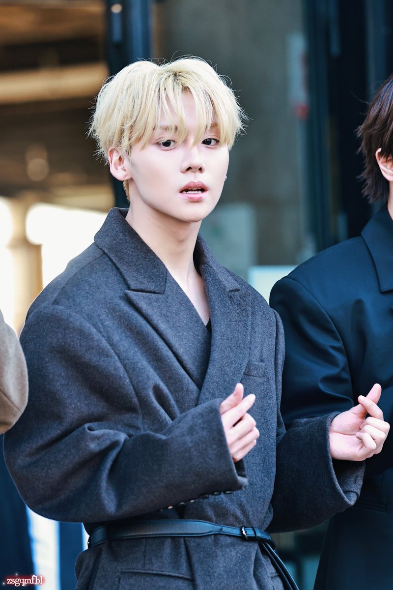 zsgqmfbl tweet media