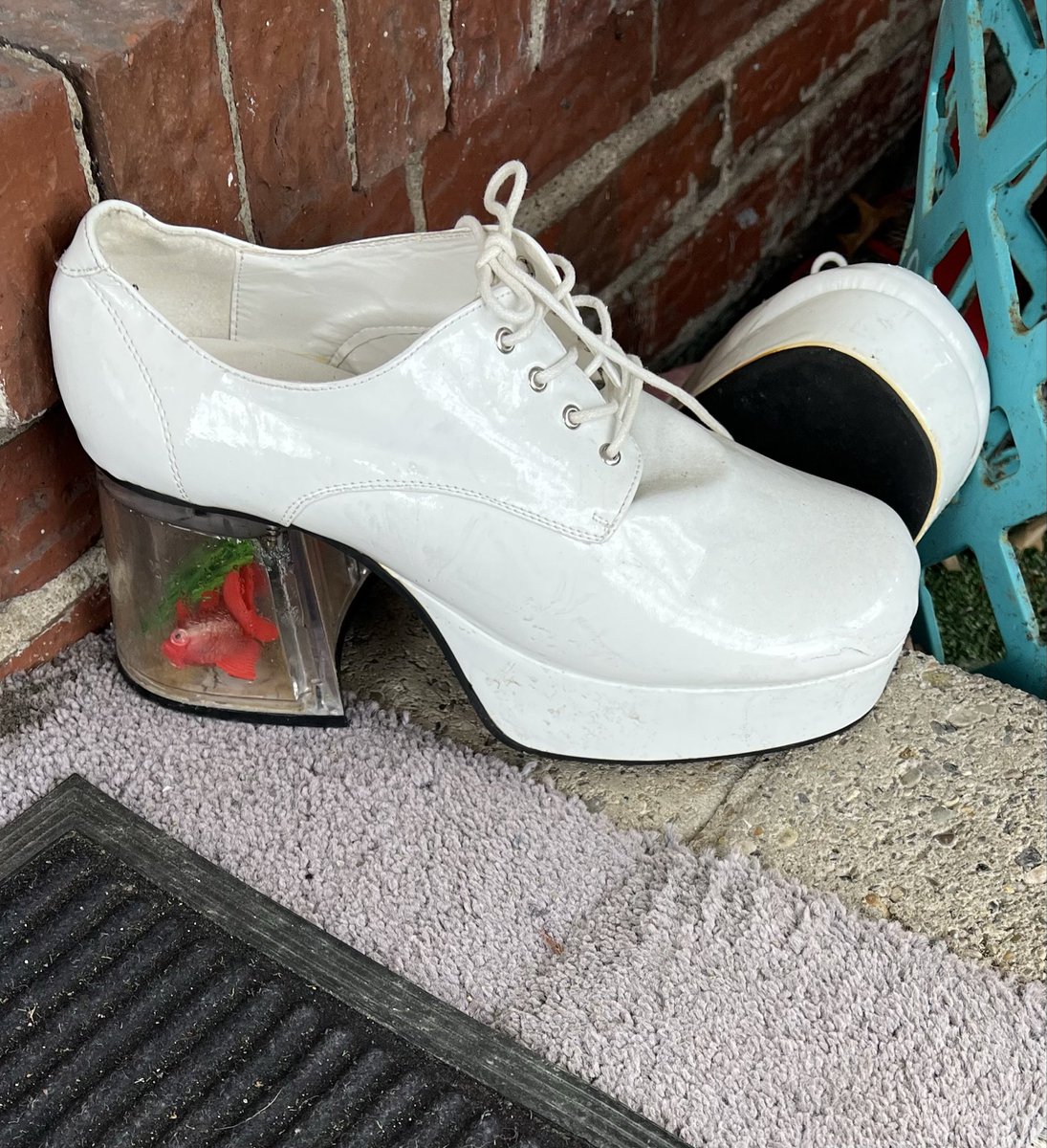 40 Acres & A Pool tweet media