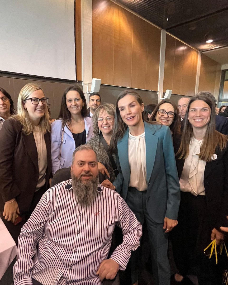 Asociación Conquistando Escalones tweet media