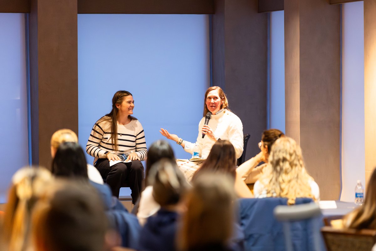 DragonClub tweet media