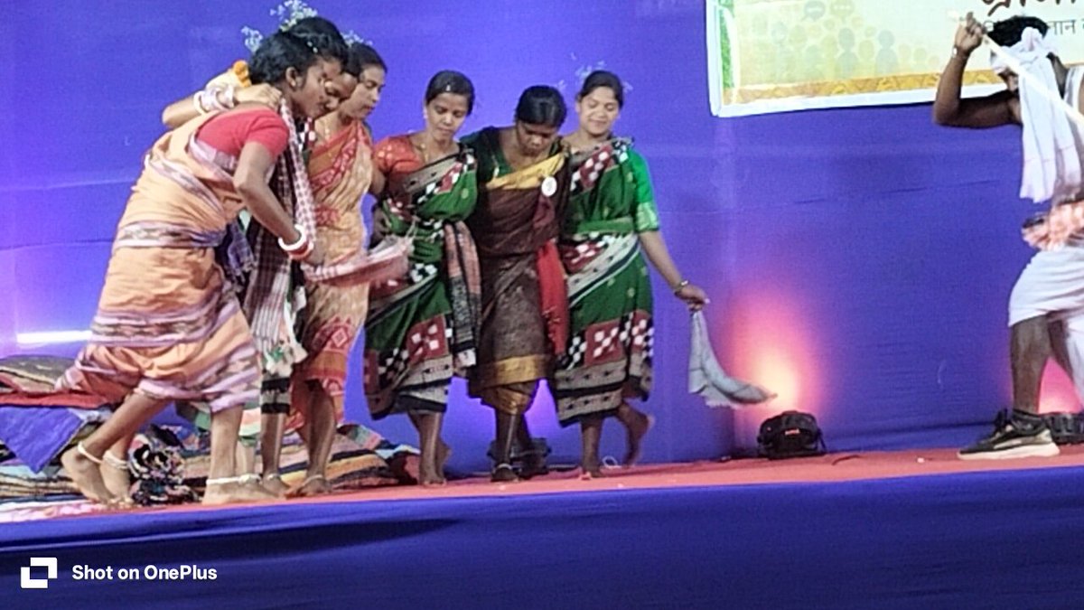 MSSSundargarh's tweet image. ରାୟଗଡ଼ାଜିଲ୍ଲାର ଭିସମକଟକ ର #Gramincharcha ରେ  7ଟି ରାଜ୍ୟ ର ଅଧିବାସୀ କଳା ସଂସ୍କୃତ ପରମ୍ପରା ଉପରେ ଆଲୋଚନା କରାଗଲା।@atmashaktitruste @12_baje #msmo #osm #adivasi  #culture #Tradition