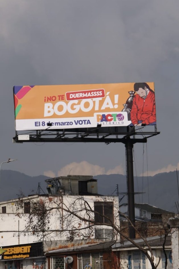 En medio de tanta valla “vota por el de tal presidente” o sin mucha gracia… esta tiene su flow.