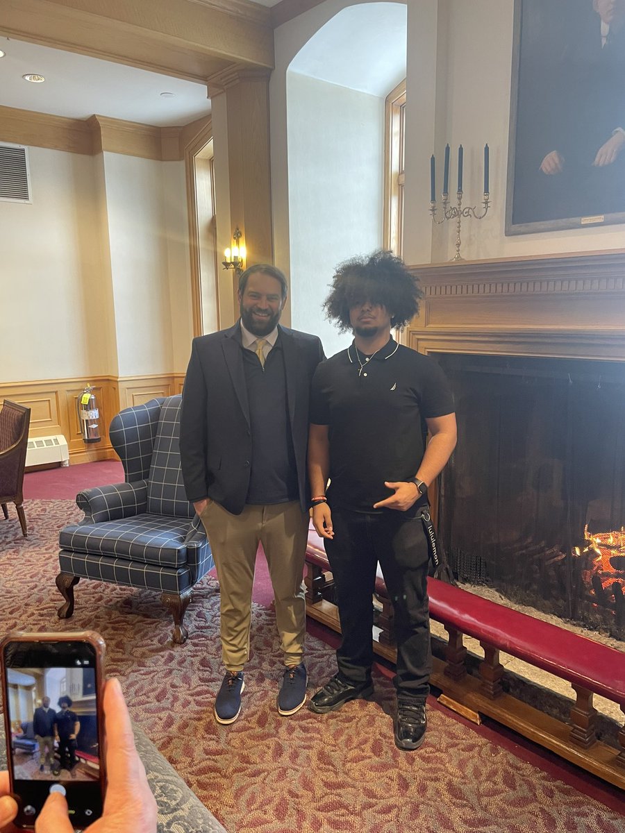 ryannmaya2's tweet photo. Just got a great visit at trinity Pawling thank you @CoachMLiv and I thank the man above us #AGTG #GRIND #faith #4thehood @ECWagnac @CoachGerry10 @LinebackerProt1 @CoachTroyMendez https://t.co/0Alb8MYjub