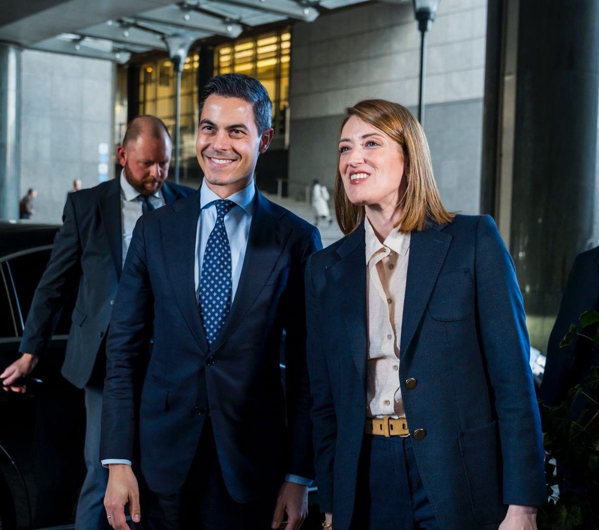 Welkom in het <a href="/Europarl_EN/">European Parliament</a>, <a href="/MinPres/">Rob Jetten</a> <a href="/RobJetten/">Rob Jetten</a>.

Great to have you in the European Parliament on your first official visit at such a consequential moment for Europe and our place in the world.

A strong Europe depends on a strong Netherlands 🇪🇺🇳🇱
