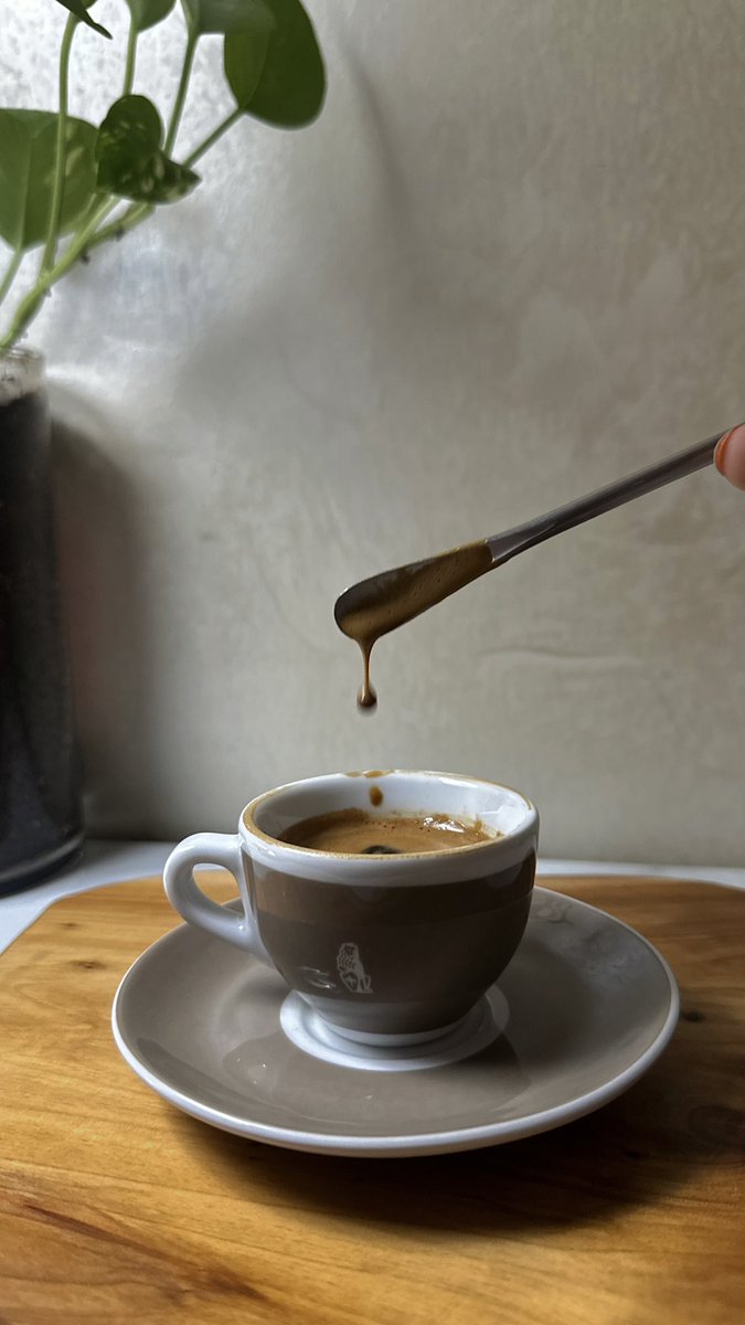 منــُيرة ♡. tweet media