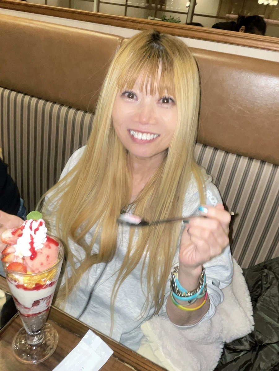 #これを知ってる人だけで100いいね目指す 
ヒント：御年67歳のでーベテランだ！