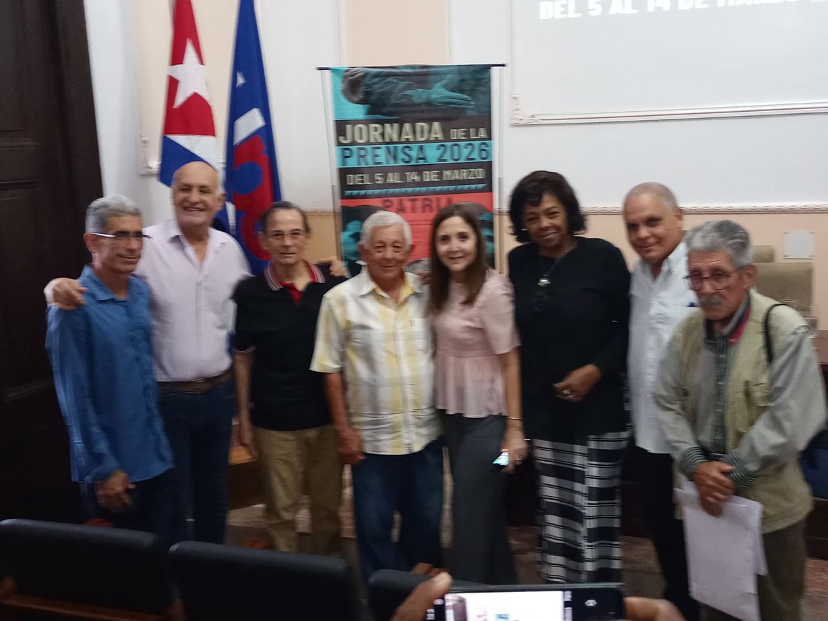 Muchas felicidades al querido <a href="/tubalpaez/">Tubal Páez Hernández</a>, por ser distinguido con el Premio Nacional de Periodismo José Martí, en la jornada por el #DíaDeLaPrensaCubana. 
Le admiramos por su profesionalismo, talento, bondad y compromiso. 
Tubal es ejemplo para todos los periodistas de #Cuba.