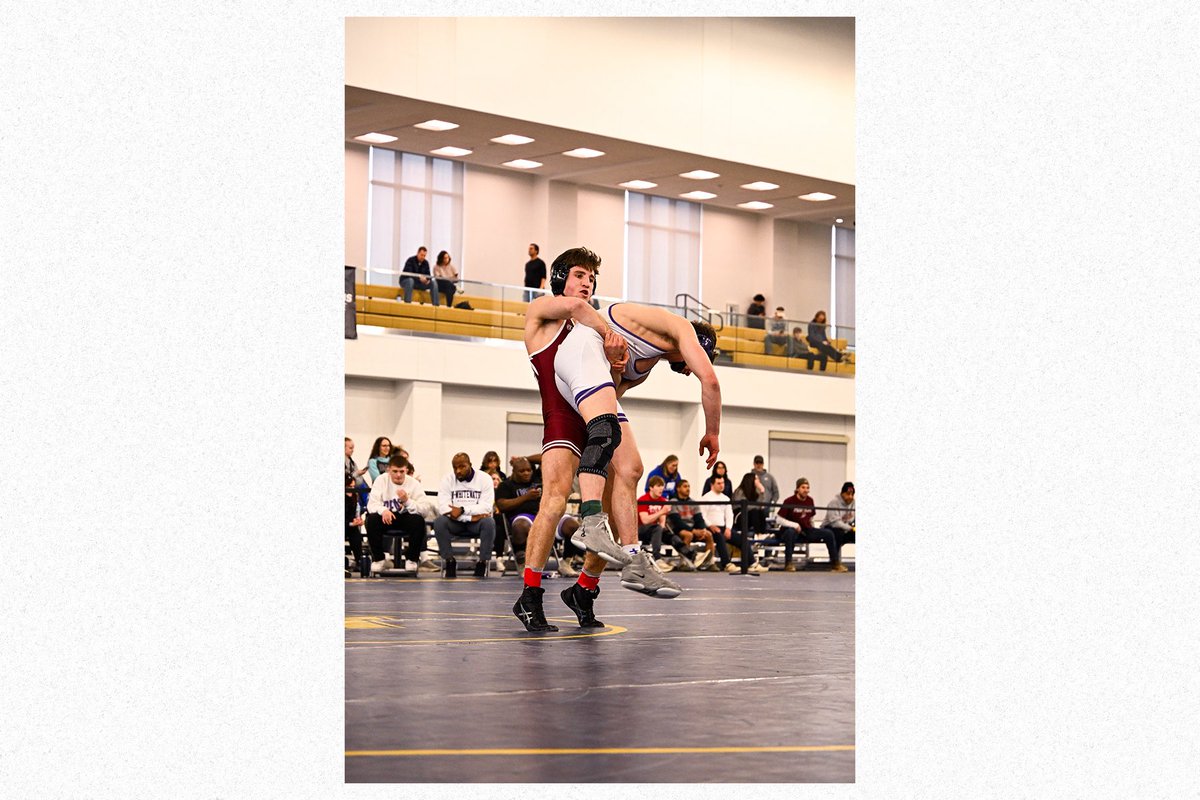 UChicago Wrestling tweet media