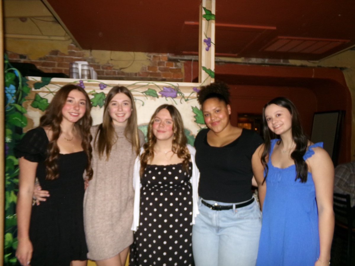 Presleigh tweet media